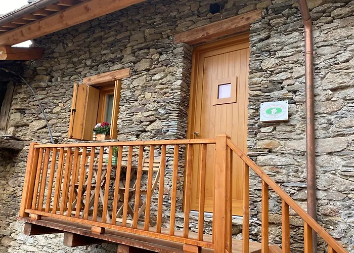 Ghitin Tatil Evi